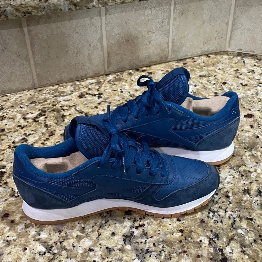 Reebok Blue Athletic Shoes